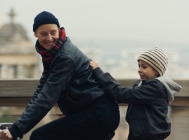 LOVEMETENDER Vicky Krieps Clemence Viggo Ferreira Redier Paul